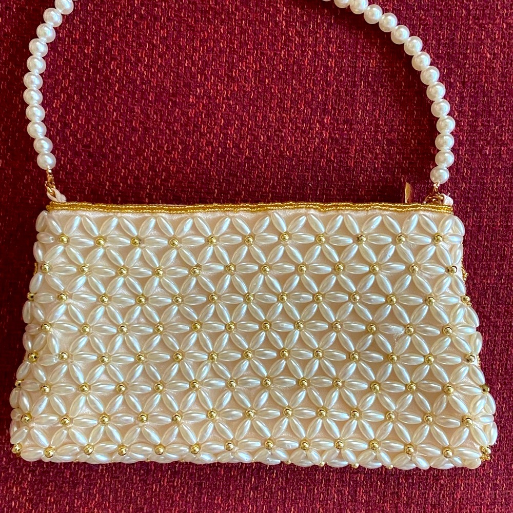 House of Harlow 1960 Cream Beaded Clutch